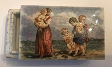 Vintage Pratt Ware Patch Box