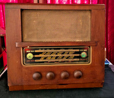 Vintage 1954 Walnut Cased