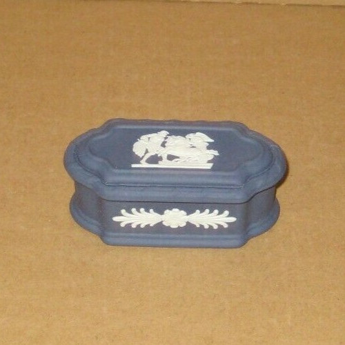 Wedgwood portland blue - portland,
