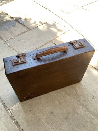 Vintage wooden artist painting - artist,