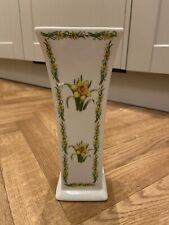 Leonardo Collection Vase Designed in England Fine China Daffodils
