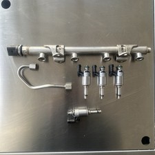 FUEL INJECTORS AND RAIL SEAT