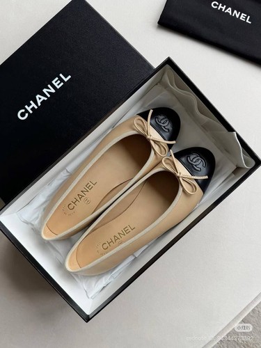 Chanel beige black cap toe - beige,