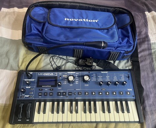 Novation mininova synthesizer - novation,