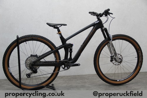 2023 large trek top fuel - large,