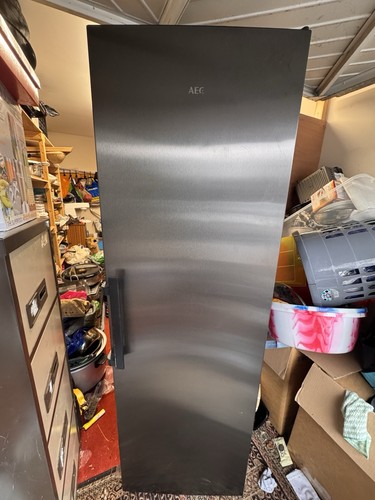 New aeg refrigerator - new,
