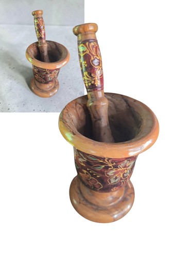Small olive wood pestle - small,