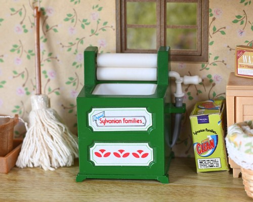 Sylvanian washing machine - washing,