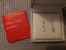  9ct White Gold Cz Earrings