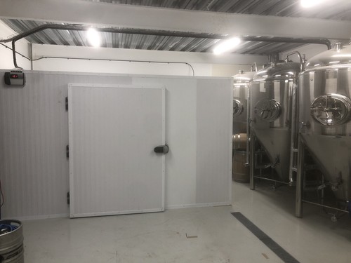 Cold room walk - fridge, /