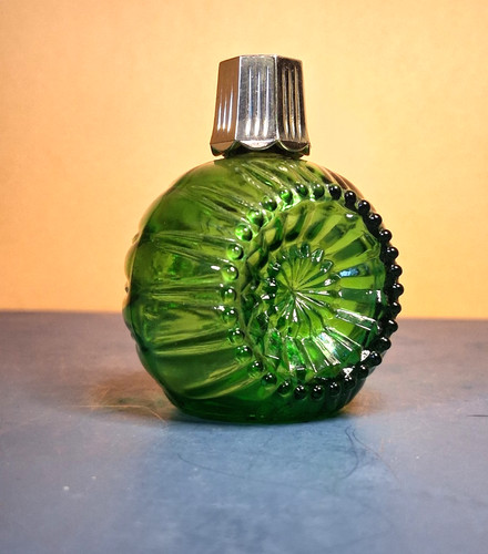 Vintage avon festive facets - avon,
