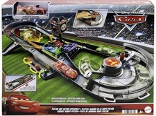 Disney Cars Piston Cup Action Speedway Race Track Playset Toy Lightning McQueen 