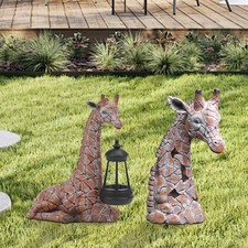 Giraffe Statue for Garden with Solar Lantern Decorative Art Decor Ornament