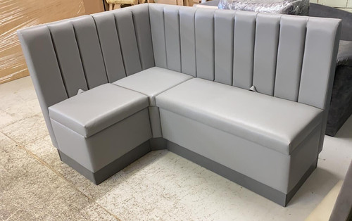 Restaurant booth seating - restaurant,