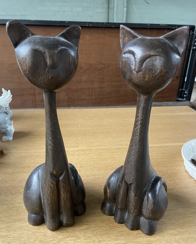 Retro vintage hand carved - vintage,