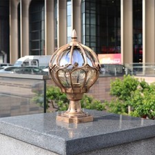 Vintage Pillar Light Garden