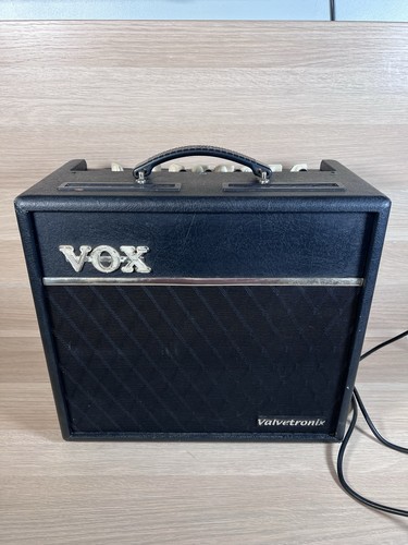 Vox valvetronix vt40 - valvetronix, hybrid
