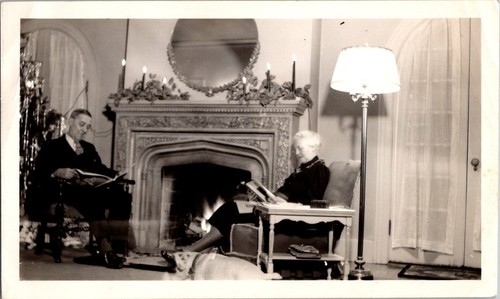 Vintage 1930s snapshot photo - vintage,