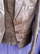 Early 2000s Y2K size 6-8 Punky