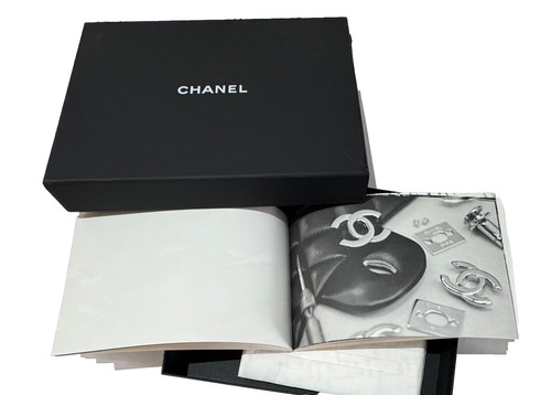 Chanel gift box 5cm 23cm - chanel, 29.5cm