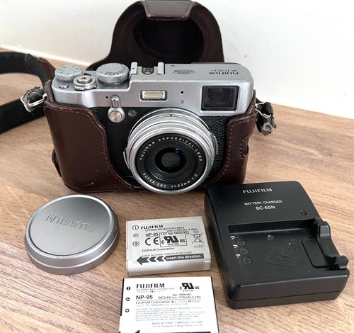 Fujifilm x100t silver digital - silver,