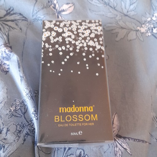 Madonna blossom eau - madonna,