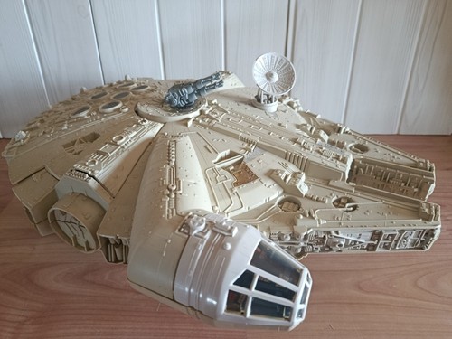 Millenium falcon star wars - falcon,