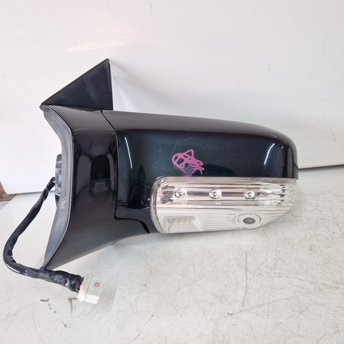 Nissan elgrand e51 2002 2010 - nissan,