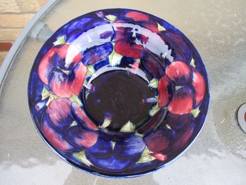 Moorcroft pansy blue - pansy,