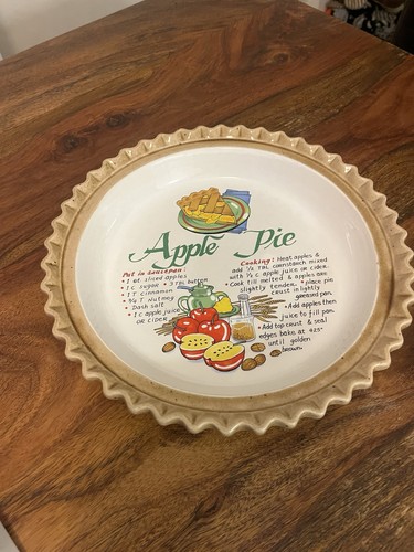 Vintage apple pie - pie, plate