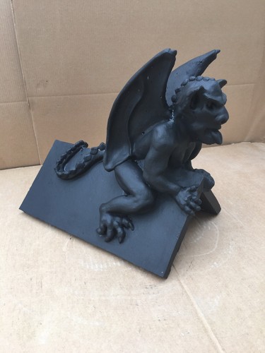 Gargoyle roof tile - roof,