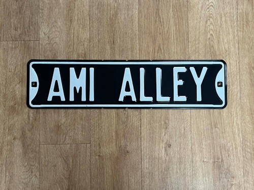 Ami alley man cave - ami,
