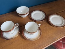 Duchess Winchester (Burgundy)