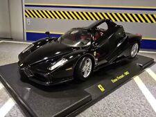Ferrari Enzo Black Nero V12 2002 1:24 Scale Model Car in Display Case