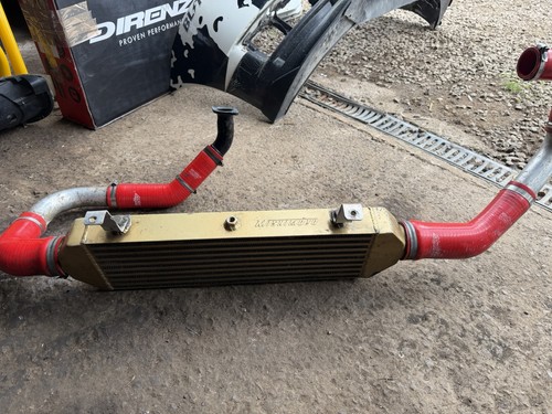 Mishimoto front intercooler - front,