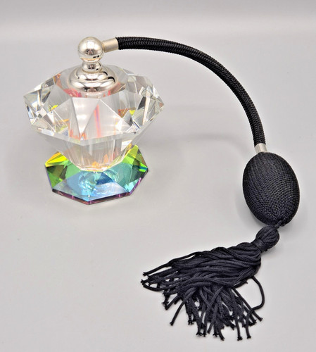 Vintage faceted diamond shaped - faceted,