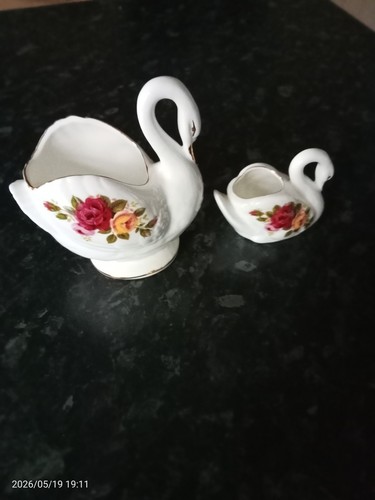 Bone china swan planters - china,