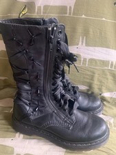 Dr Martens Doc Queen