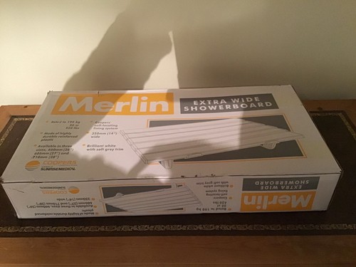 Merlin extra wide shower - extra,