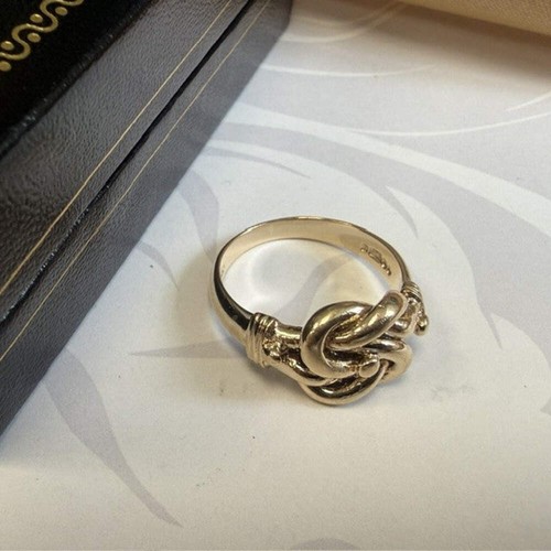 9ct yellow gold - yellow,