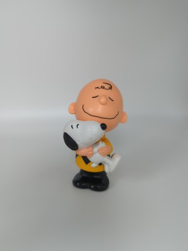 Charlie brown and snoopy - charlie,