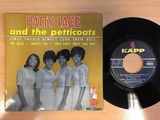 Patty Lace & The Petticoats ‎Girls Should Always Look There Best Flipback 45 EX