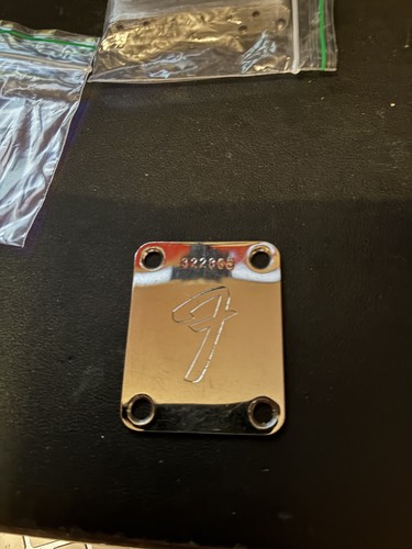 Fender stratocaster neck plate - neck,