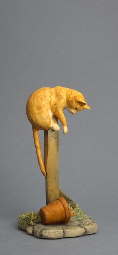 Cat post hunting mouse - on, pole