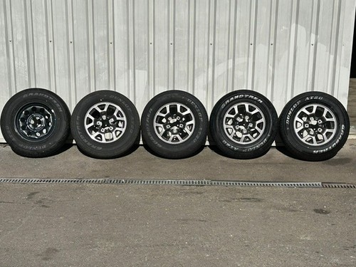Suzuki jimny oem wheels - oem,