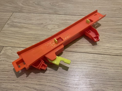Hot wheels ultimate rex - t,