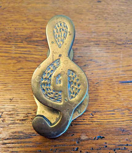 Vintage brass treble cleft - vintage,