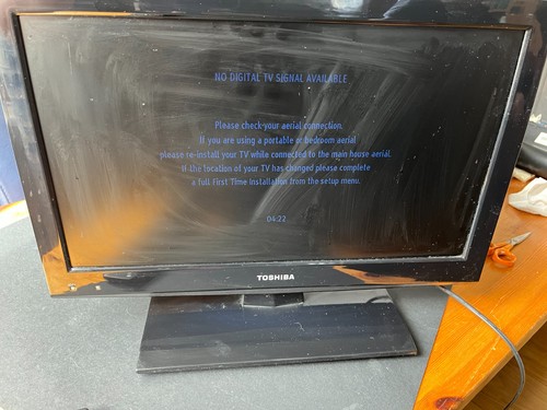 Toshiba inch lcd - 18.5,