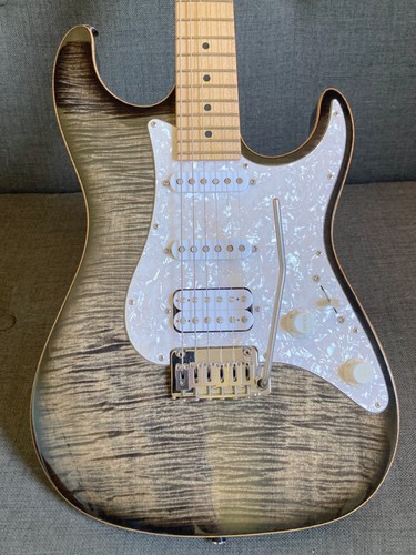 Suhr pro series usa guitar - suhr,