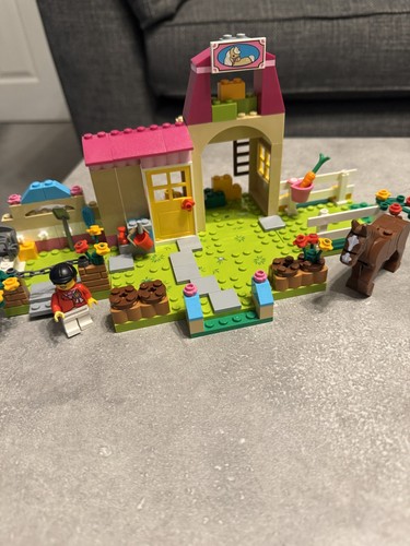 Lego juniors pony farm 10674 - farm,